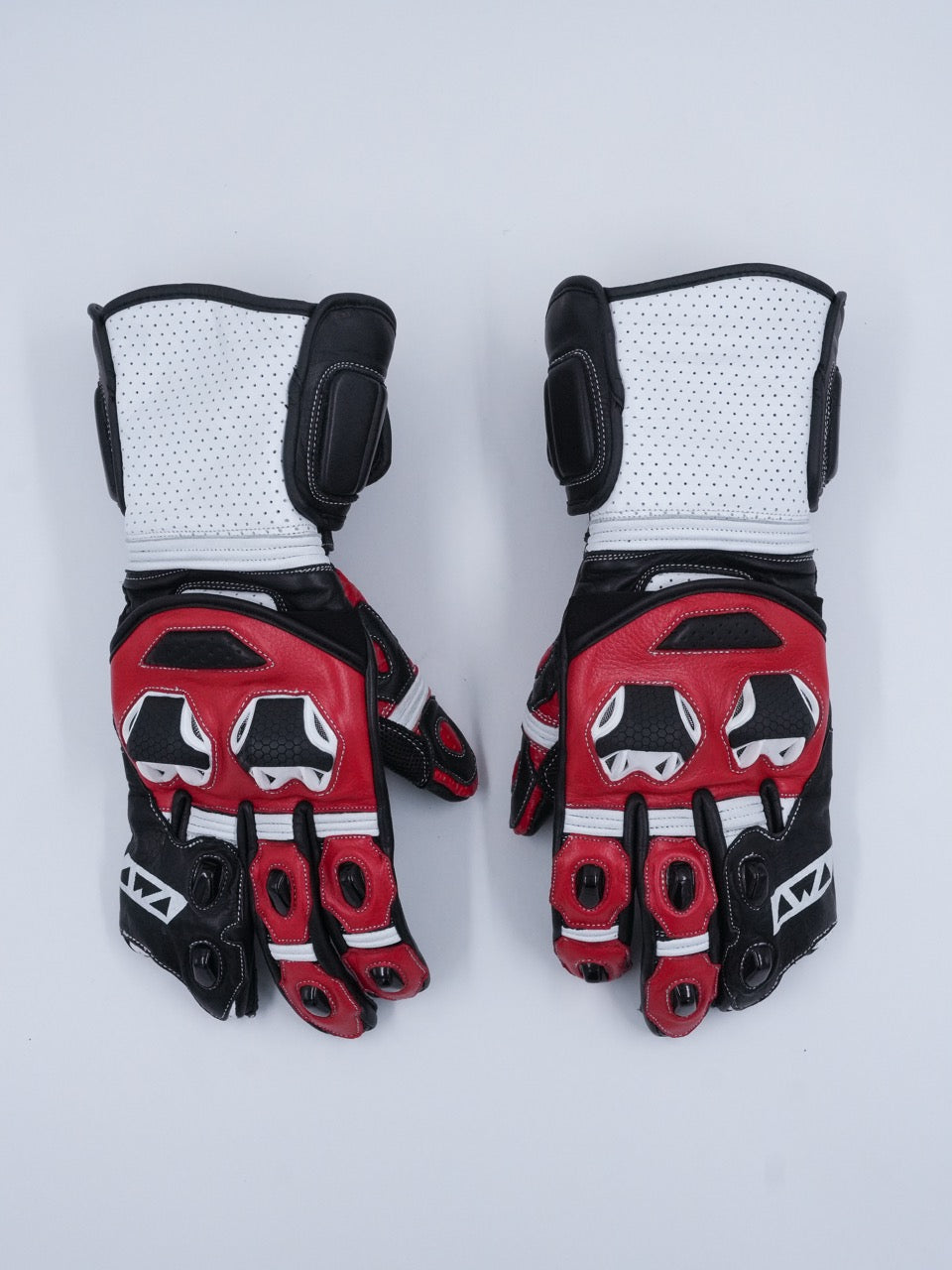 Guanti AWA Racing personalizzati